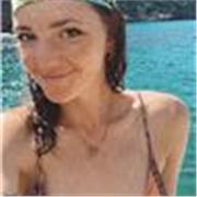 Soy Carolina, Licenciada en terapia ocupacional  recibida en la UNQ, Argentina. Me encantaría ayudar a niños y adolescentes