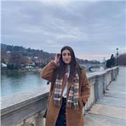 Sono Martina, ho 23 anni, attualmente sono iscritta al corso Magistrale in  direzione d'impresa, marketing e strategia  all'Università degli studi di Torino. 
Mi offro per aiuto compiti per ragazzi delle scuole elementari/medie