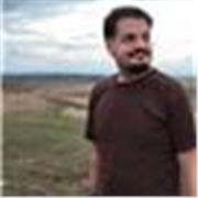 Escritor y editor con un libro publicado y diversas colaboraciones en revistas y para contenido audiovisual y digital.