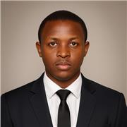 English Tutor Helping Students Improve Essays and Homework