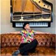 Profesor de piano, armonía jazz, producción y composición