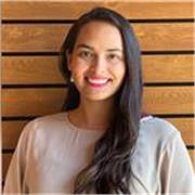 Maestra y terapeuta infantil, preescolar y primaria, especialista en dificultades de lenguaje y aprendizaje