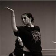Estudiante y bailarina, con 4 años de formación y experiencia dando clases.