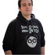 Daría clases de diseño y desarrollo de videojuegos a los alumnos, junto con clases de programación