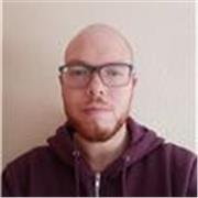 Profesor de inglés con experiencia tanto en Aptis como en Cambridge.