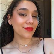 maestra de ingles con experoencia en todas la edades. Docente frentre a grupo de primaria