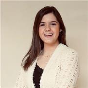 Profesora titulada en Administración y Dirección de empresas. Imparto clases online de matemáticas, economía y empresariales.
