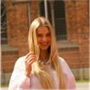 Passionate vocal coach & professional singer with 7+ years of experience. Lessons for all ages and levels