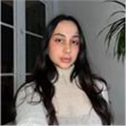 Profesora en ESO, he dado clases en diversas ocasiones sobretodo de matemáticas aunque puedo realizar de todas