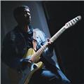 Profesor de guitarra eléctrica y acústica. (jazz, blues, baladas, rock, improvisación) todas las edades