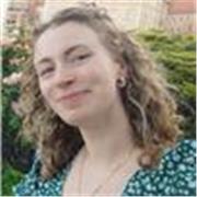 Je donne des cours de soutien en ligne et à distance dès la primaire :)