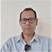 Docente que imparte sus conocimientos en Historia y asesoramiento educativo y familiar