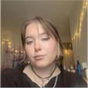 I am a fluent English as Second Language Tutor, with 13 years of Englih practice begind my back!