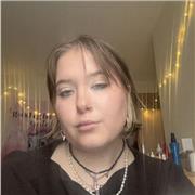 I am a fluent English as Second Language Tutor, with 13 years of Englih practice begind my back!