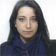 Dottoranda in ambito scientifico impartisce lezioni di biologia per studenti di scuola superiore e triennale