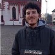 Trasforma la tua creatività in competenza! Lezioni di grafica con approccio pratico e orientato al mondo reale.