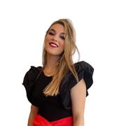 Estoy cursando Magisterio en la Universidad de Jaén y busco un trabajo para poder compaginarlo y seguir aprendiendo.
Soy una persona amable, simpática y con mucha paciencia