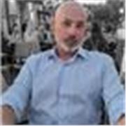 laureato in informatica, impartisce lezioni di algoritmi e strutture dati, linguaggi di programmazione database sviluppo e gestione, configurarazioni reti cisco