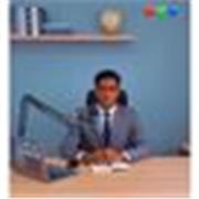 Profesor de inglés certificado TESOL experto en currículo Cambridge para niños y adultos.