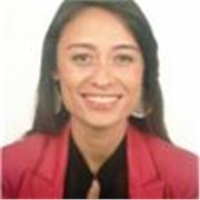 Profesora de matemáticas y ciencias naturales apta para edades de primaria