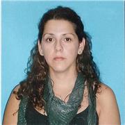 Profesora de Historia imparte clases a Jovenes