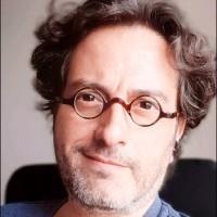 Imparto clases de piano, composición musical, y teoría musical aplicada