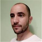 Te enseño a crear videojuegos con la ayuda de herramientas de IA. Tengo experiencia profesional en Unity. Primera clase gratuita