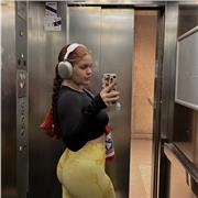 Soy entrenadora personal desde hace años y he ejercido de ello, me encantaría dar clases a adolescentes a personas mayores