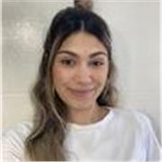 Profesora de ESO y primaria durante 4 años en una academia de apoyo.