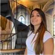 Approccio didattico personalizzato, con l'obiettivo di rendere l'apprendimento chiaro, efficace e stimolante.