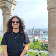 Soy estudiante de Ingeniería en la Universidad de La Laguna. Doy clases de matemáticas de primaria, ESO y bachillerato