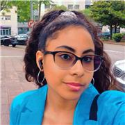 Estudiante de 19 años de Gade en la unican.