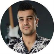 Learn Guitar & Bass with a World-Class Musician and Teacher for all levels