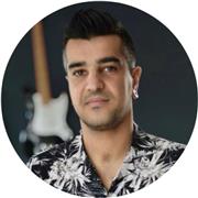 Learn Guitar & Bass with a World-Class Musician and Teacher for all levels