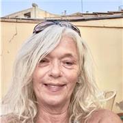 Native English teacher, Celta certified with a degree