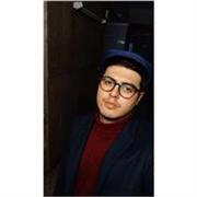 Soy un joven profesional titulado en Filosofía y Enseñanza de la Filosofía, con experiencia en la impartición de clases virtuales.