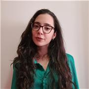 Mi chiamo Eleonora. Laureata in Giurisprudenza, oggi lavoro in consulenza. Sono paziente e attenta.