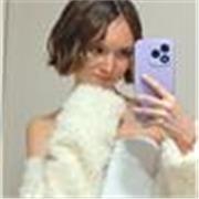 Soy una persona recursiva, paciente y creativa. Trabajó desde las capacidades del alumno, encontrando el mejor método para cada un