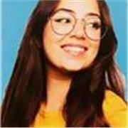 Studentessa impartisce lezioni di inglese o Italiano