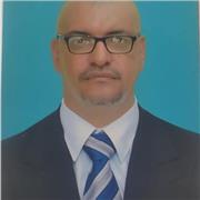 Muy didáctico en el manejo de los temas a quien lo necesite