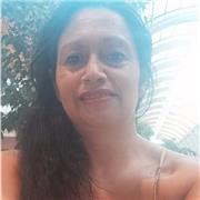 Enseñoa niños de básica clases de inglés