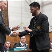 Experienced Maths and Chemistry tutor for GCSEs and A-levels + English Language GCSE | A*A*A* Student | Medical Student