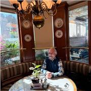 Profesor especialista en deportes Natación y fútbol