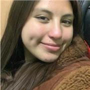 Estudiante de Terapia Ocupacional dispuesta a ayudar en deberes a niños de todas las edades