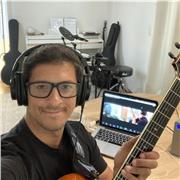 ¡Potenciaré tus habilidades en la guitarra con lecciones personalizadas!