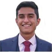 Estudiante amante por el aprendizaje y la enseñanza, interesado en temas como la Filosofía, Historia, Matemáticas, Italiano, Ciencias sociales, Música