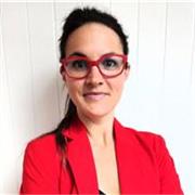 1 to 1 high energy fast paced lessons for professionals trying to grow, a blend of English teaching and life coaching. 