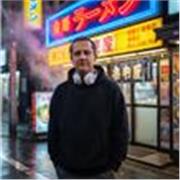 “Consultor Bilingüe con Experiencia Internacional en Servicio y Operaciones”