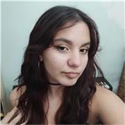 Realizadora y diseñadora de artes visuales con bachillerato en educación. Experiencia en clases de artes para todas las edades