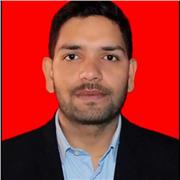 An MBA with corporate experiences of above 4 years teaches about business